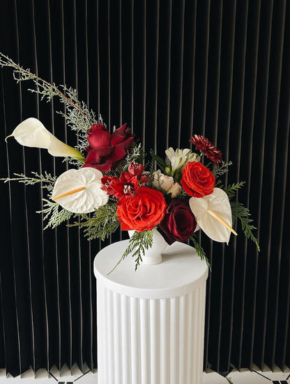 Signature Arrangement - Seasonal