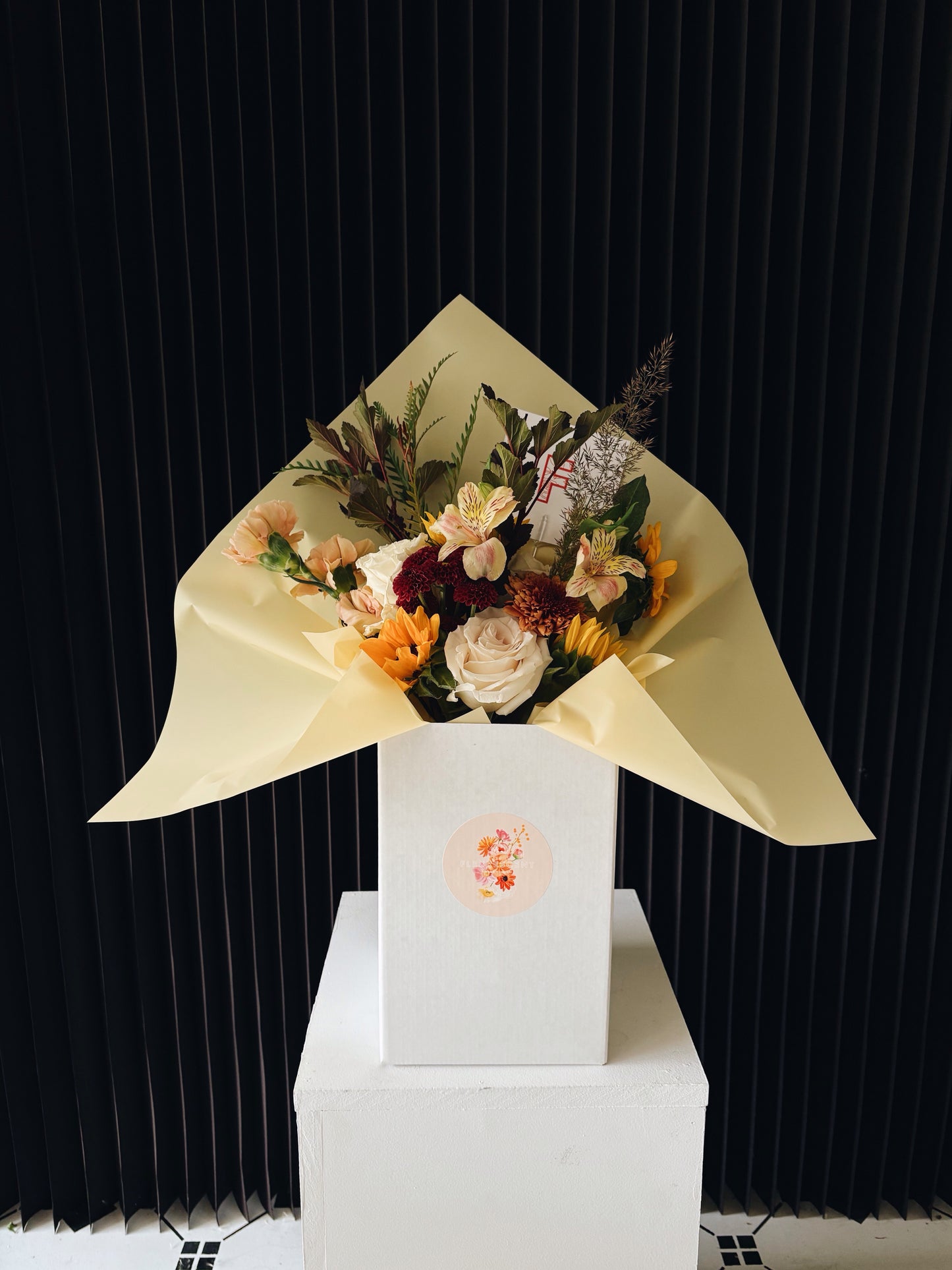 Signature Bouquet - Seasonal
