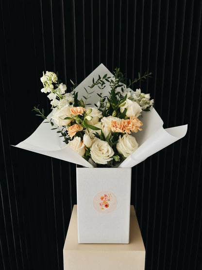Signature Bouquet - Whimsical Whites